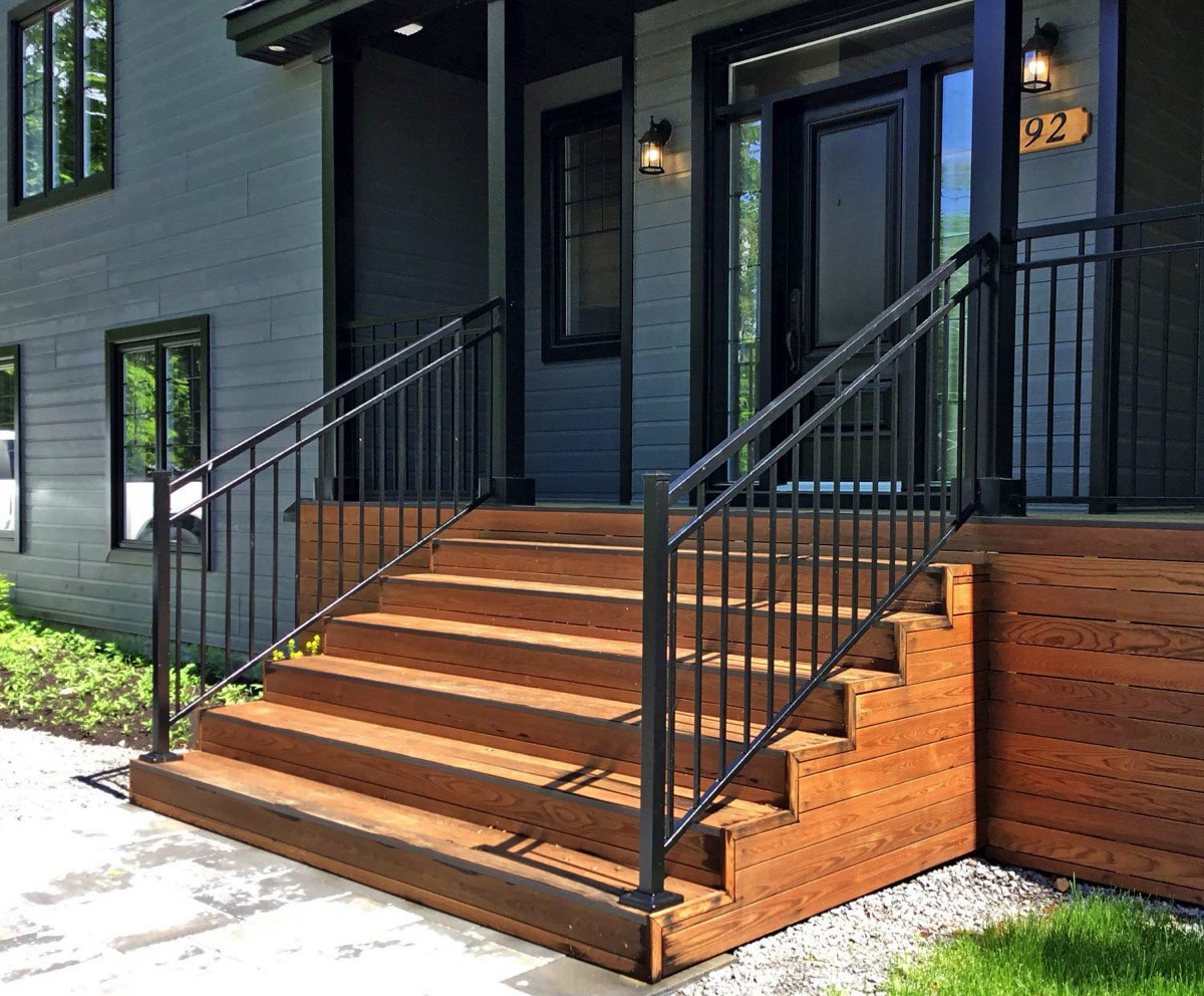 Steel railing